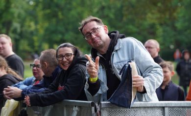 Upominek od sponsora dla publiczności - firmy KRONOSPAN