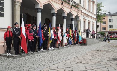 Przygotowanie do rozpoczęcia korowodu, otwierającego obchody Dni Ziemi Strzeleckiej 2022.