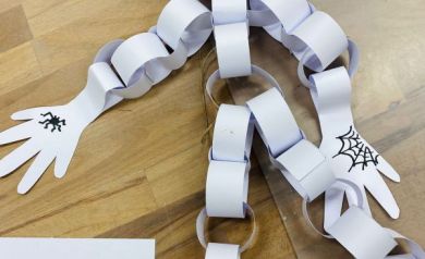 Ozdoba wykonana podczas zajęć. 